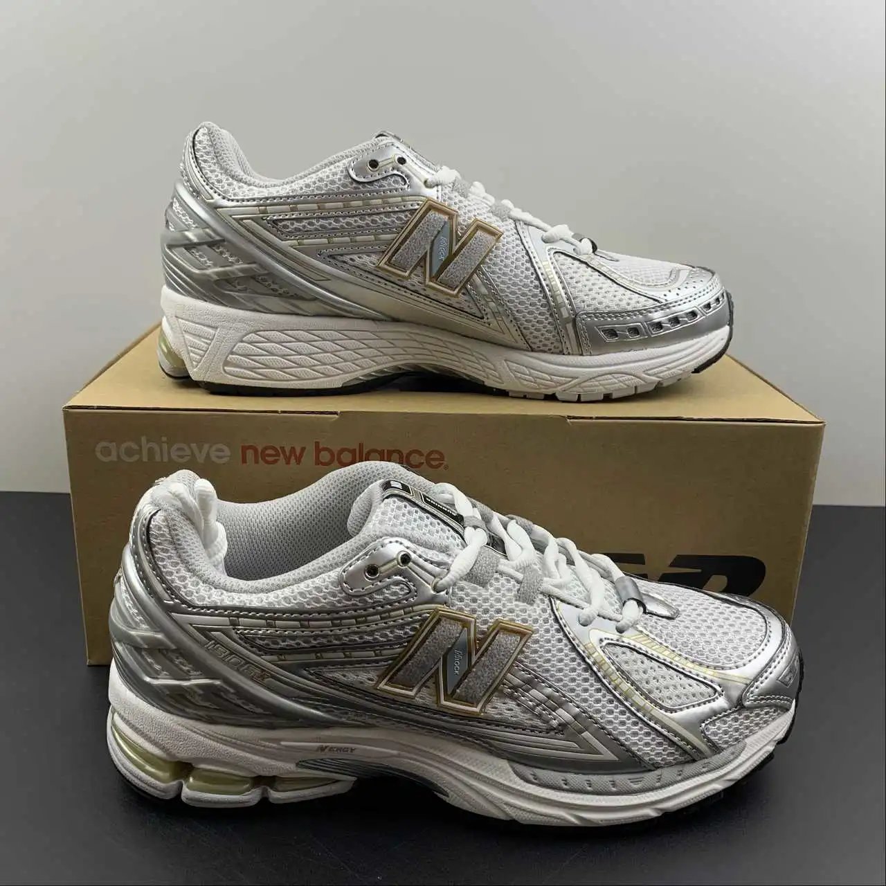 New Balance 1906 M1906RI