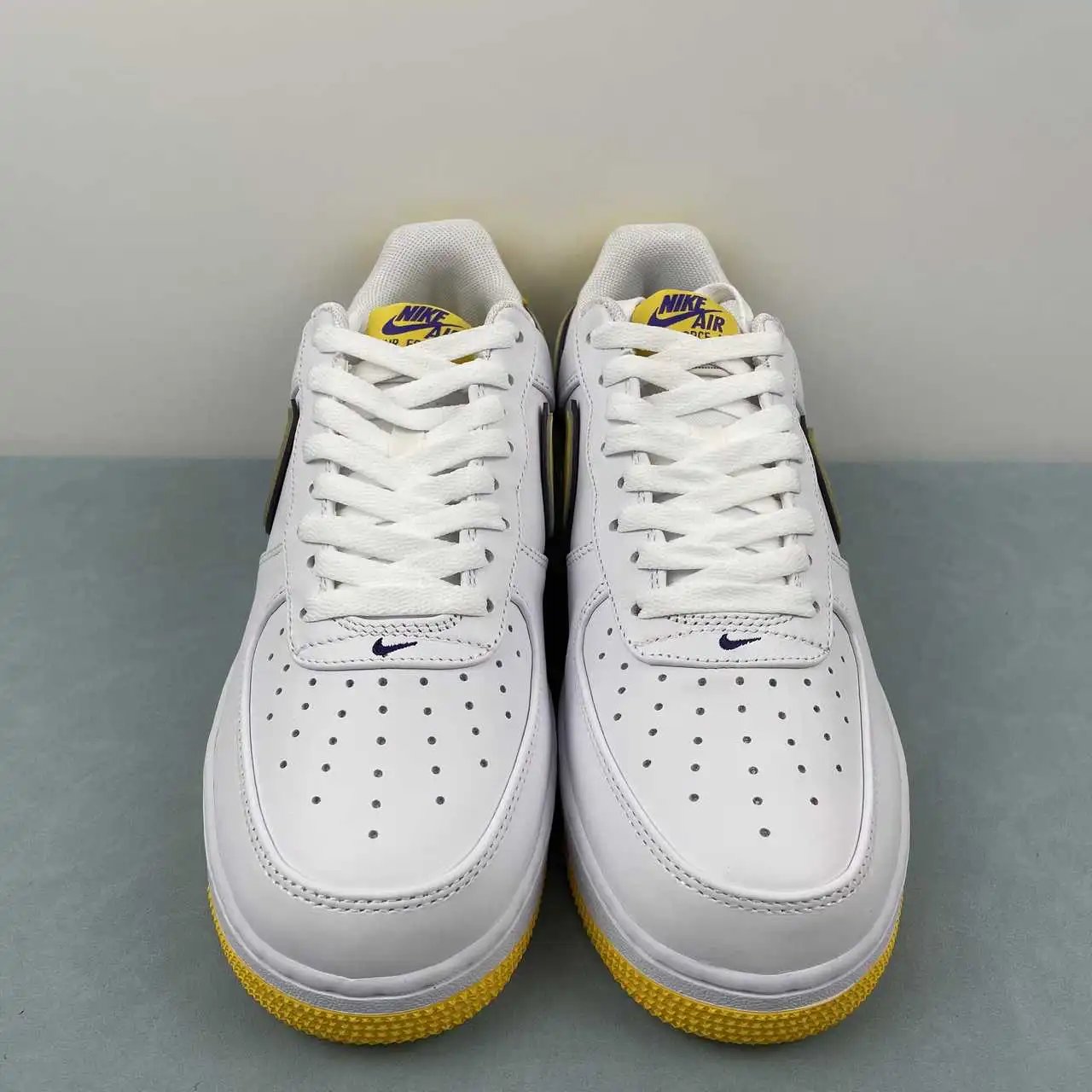Nike Air Force 1 FZ1151-100 thumbnail 3