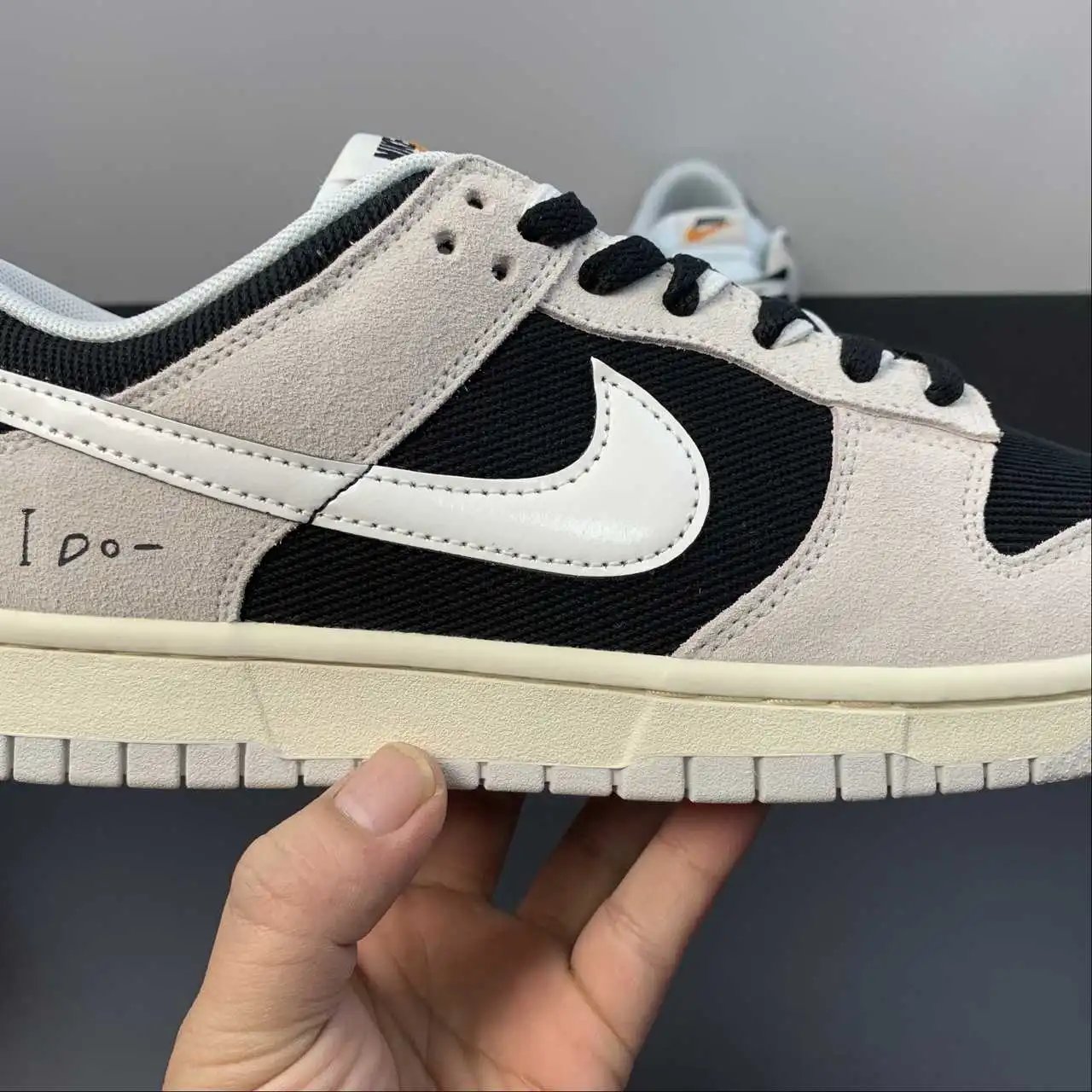 Nike Dunk Low DO9776-001 6