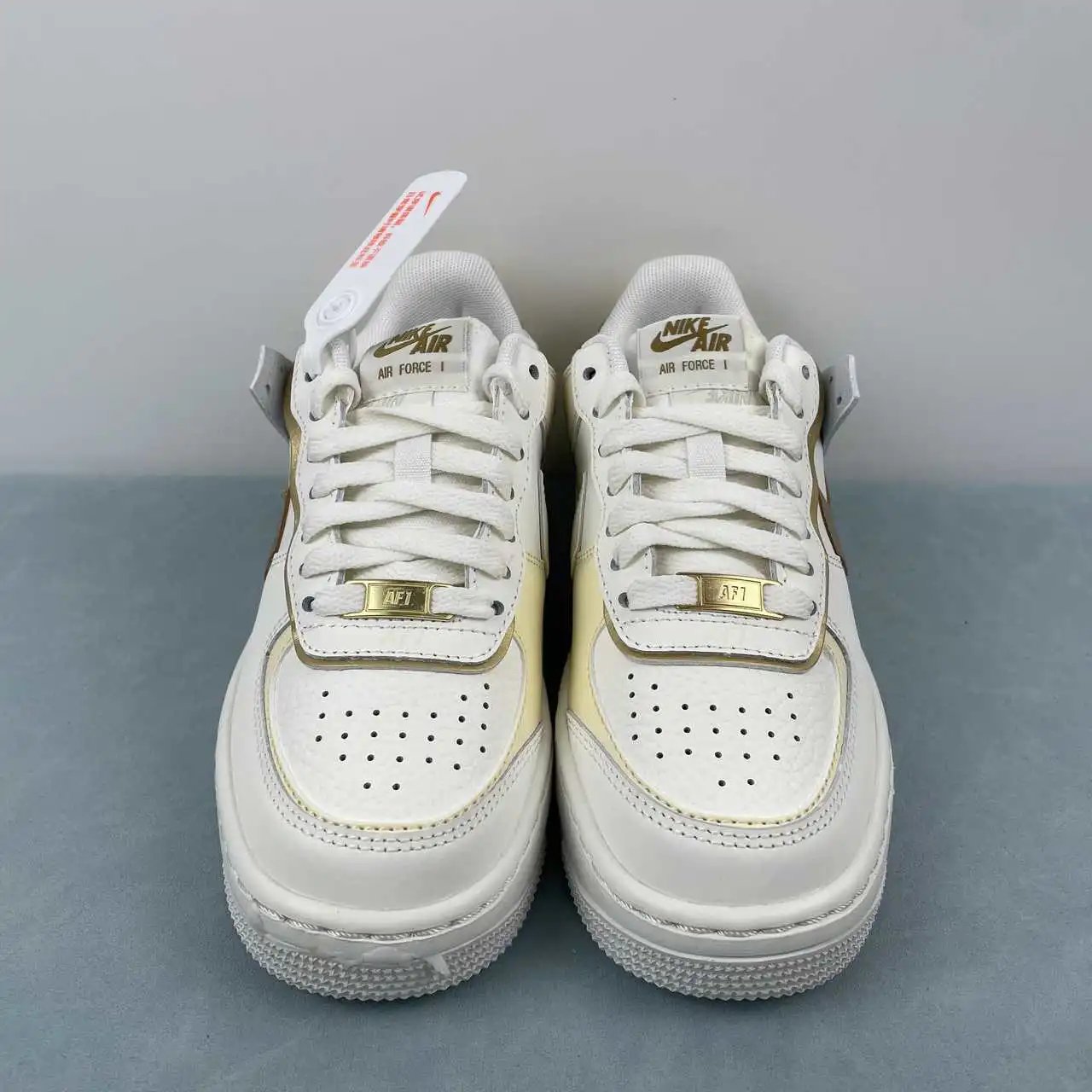 Nike Air Force 1 DZ1847-108 thumbnail 3