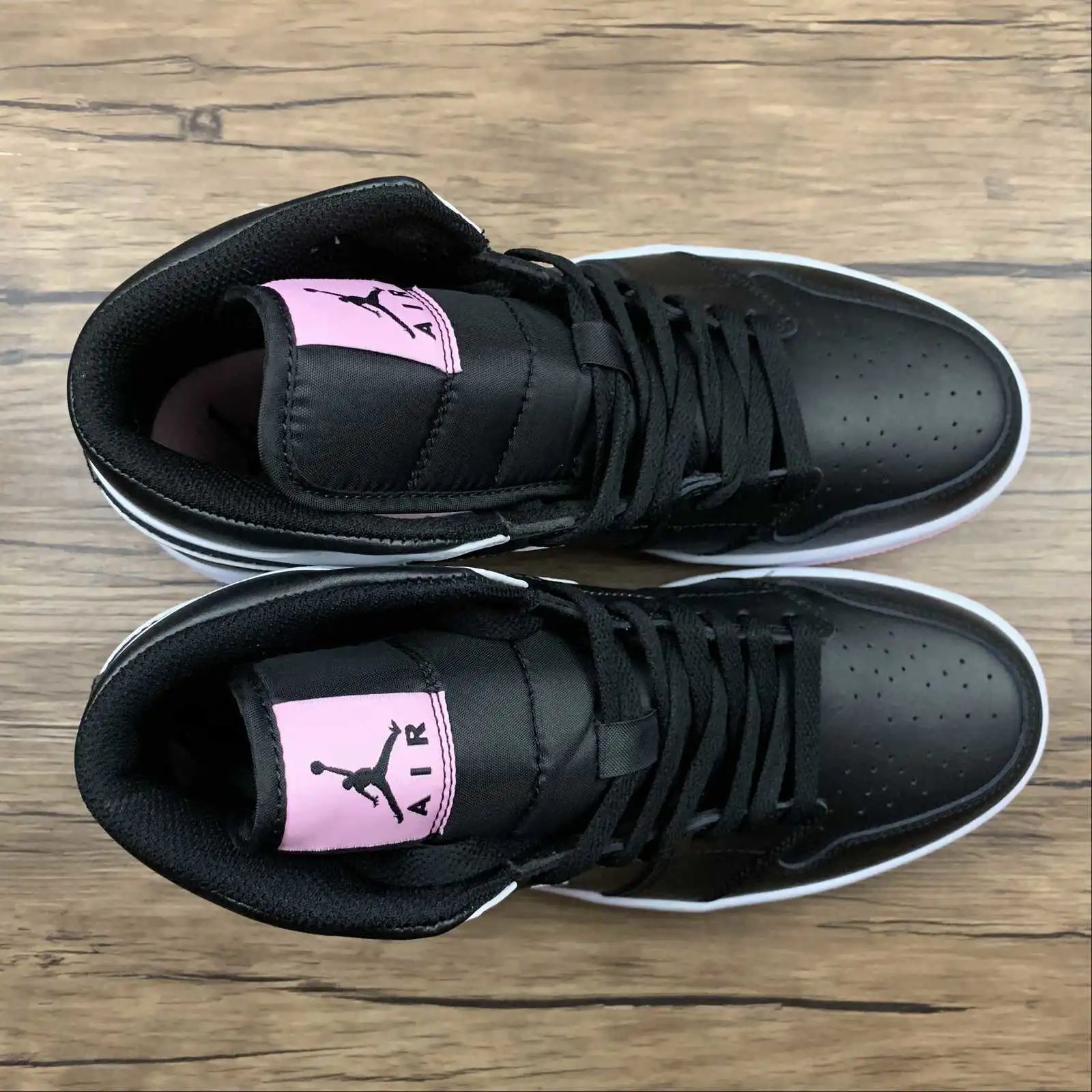 AJ1 Mid Black Pink – DH3227-106 thumbnail 4