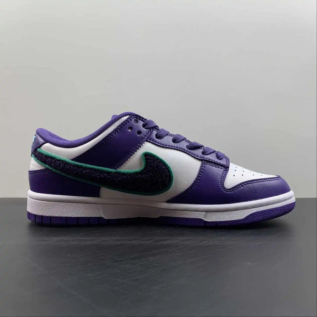 Nike Dunk Low DQ7683-100 5