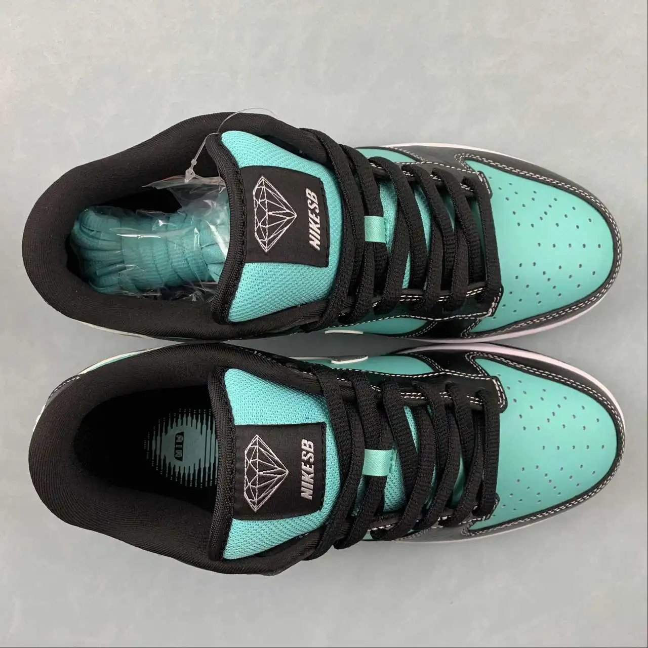 Nike Dunk Low 304292-402 9