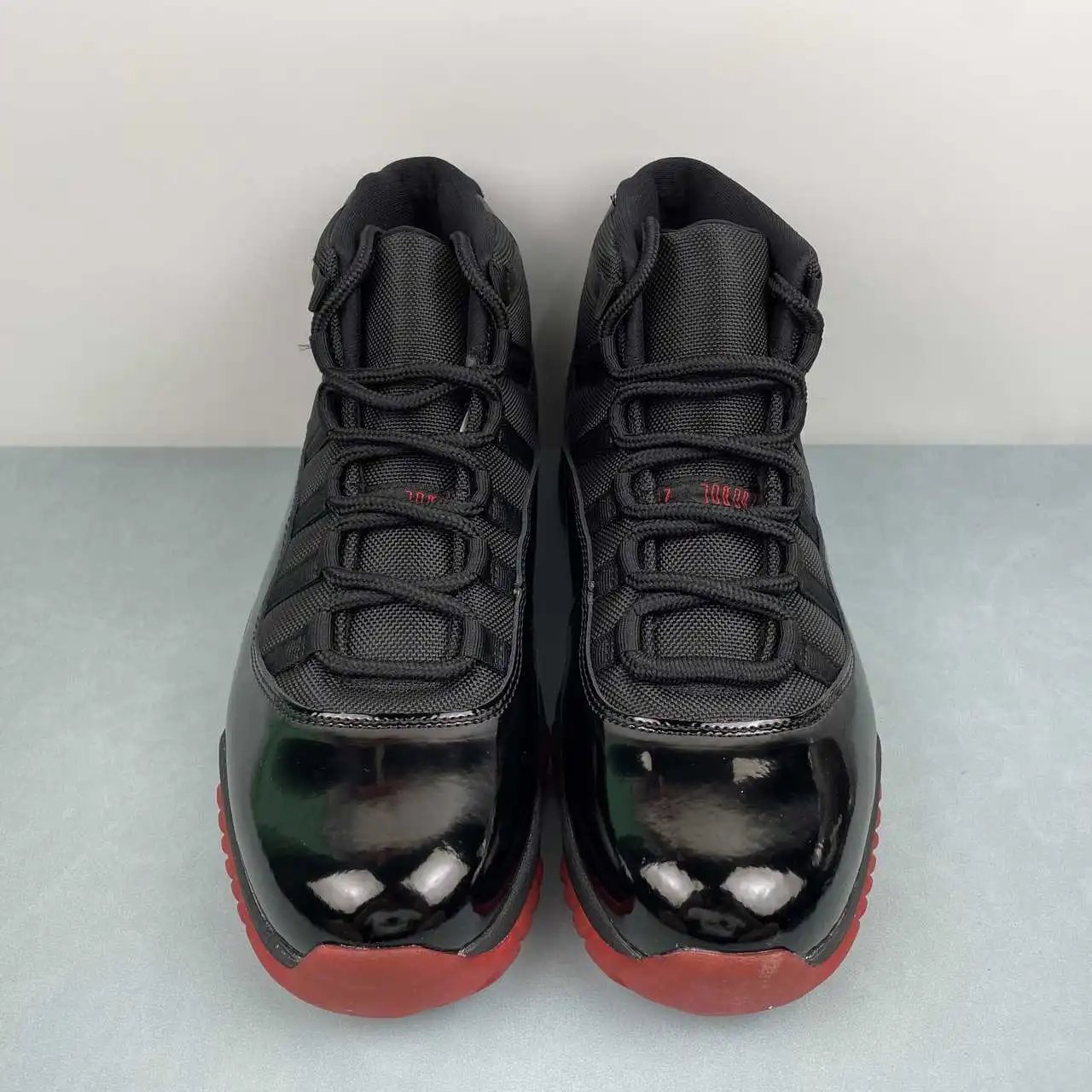 AJ11 Bred thumbnail 4