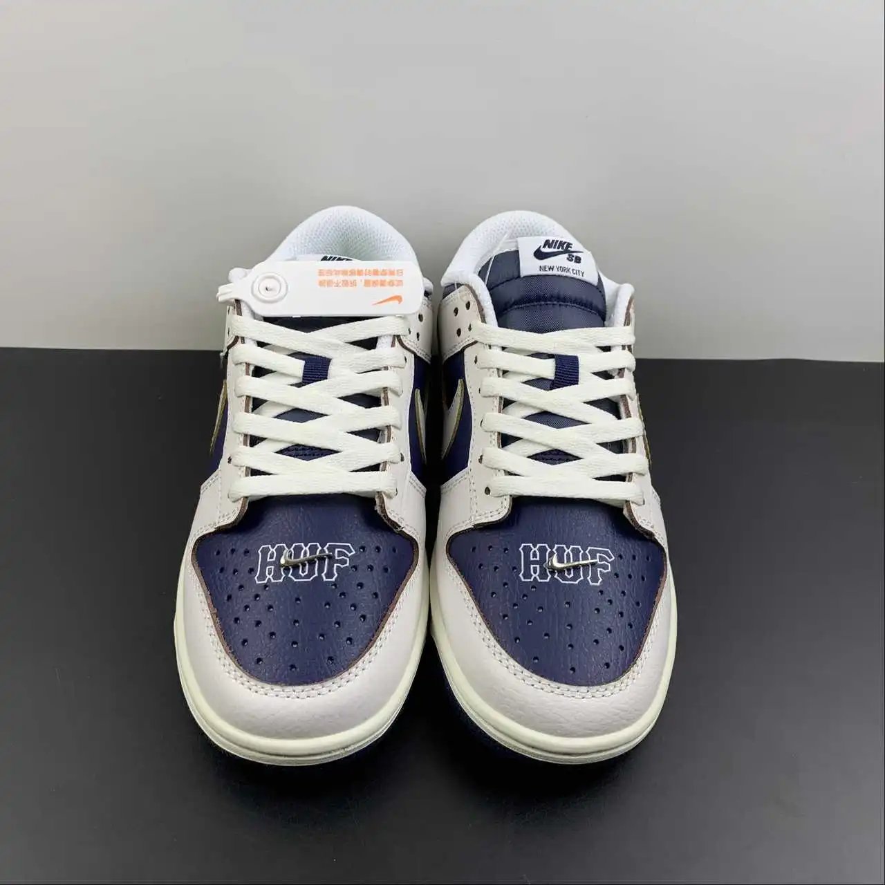 Nike Dunk Low FD8775-100 thumbnail 3