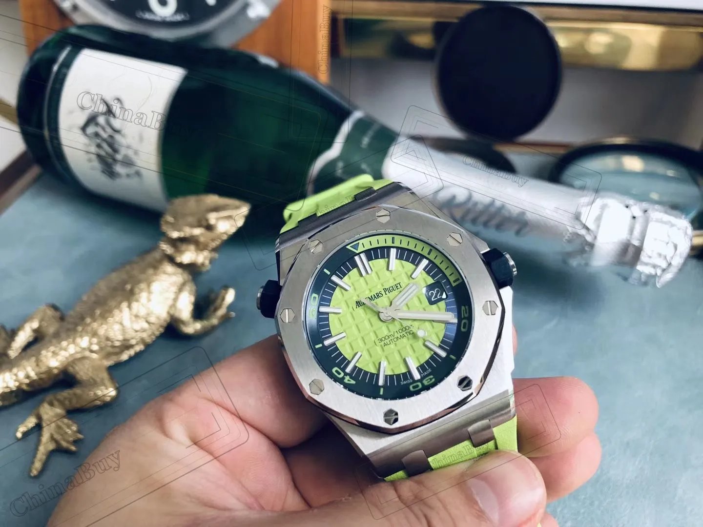 Audemars Piguet 15710ST.OO.A051CA.01