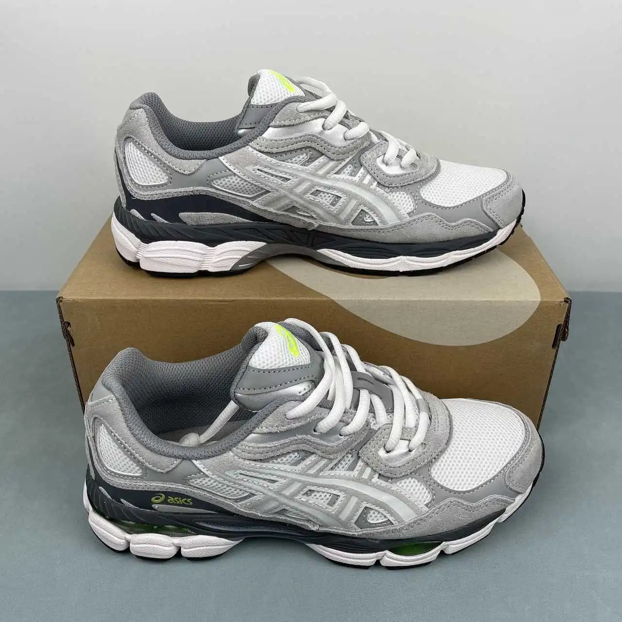 Asics CEL-NYC 1203A383-109