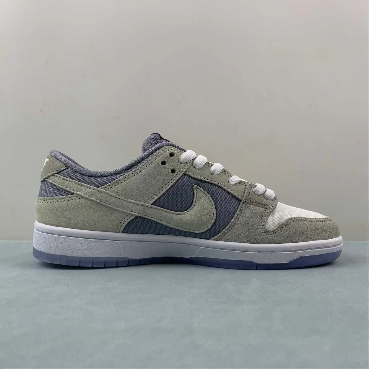 Nike Dunk Low 854866-011 5