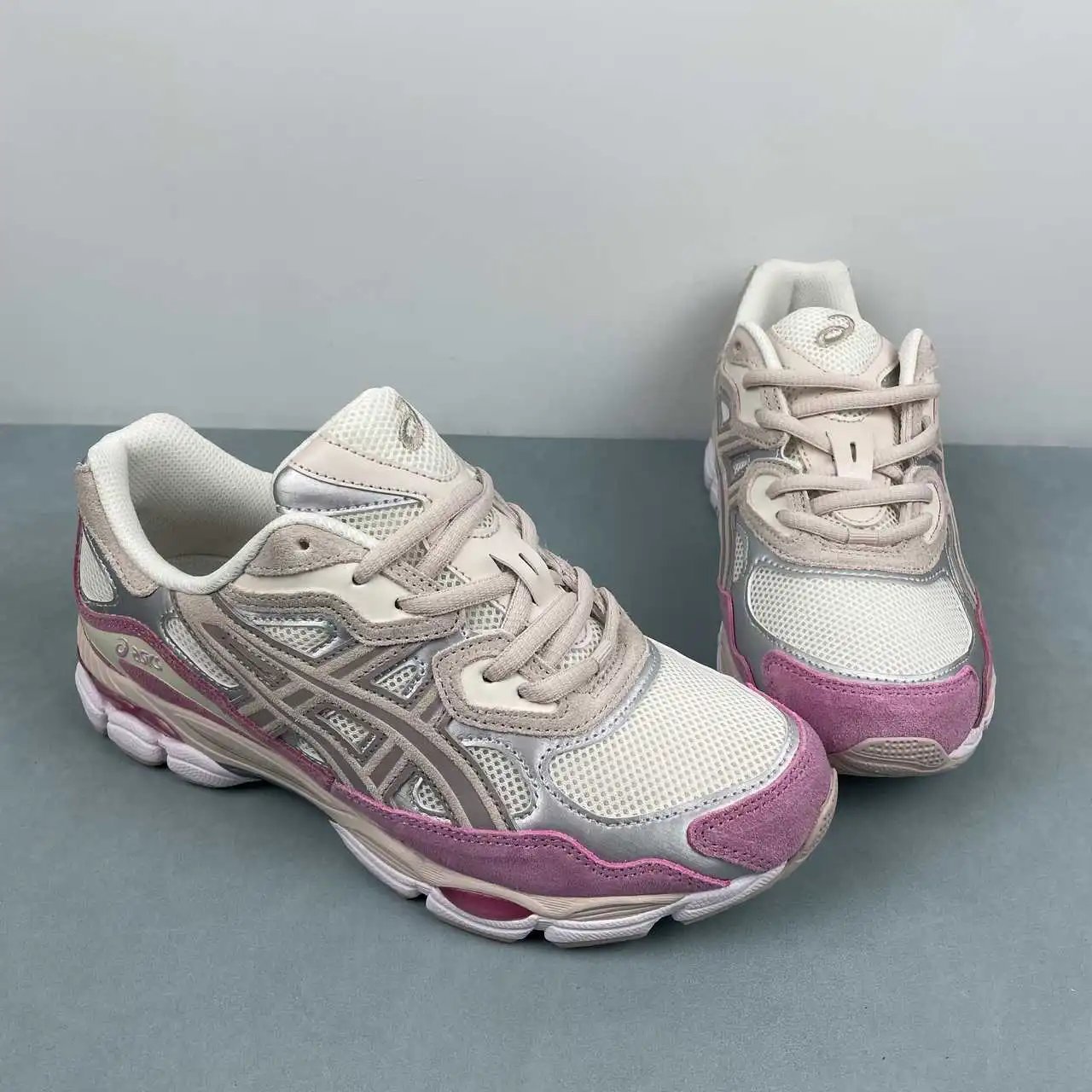 Asics CEL-NYC 1201A383-104 thumbnail 2