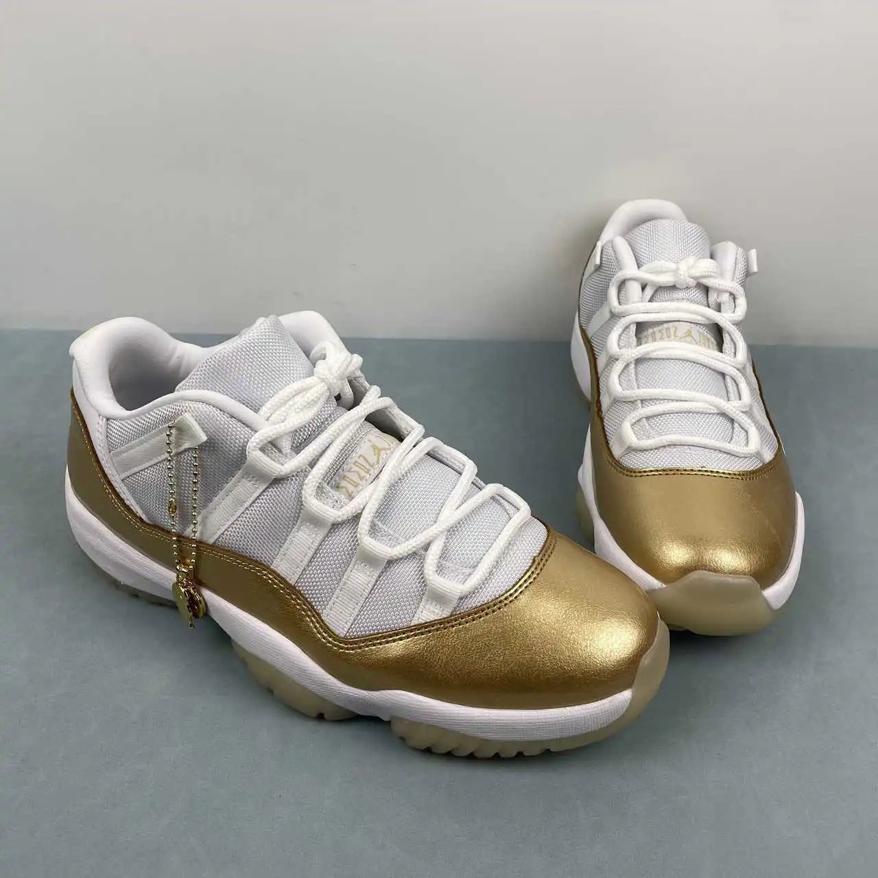 AJ11 White Gold – AH7860-102 thumbnail 2