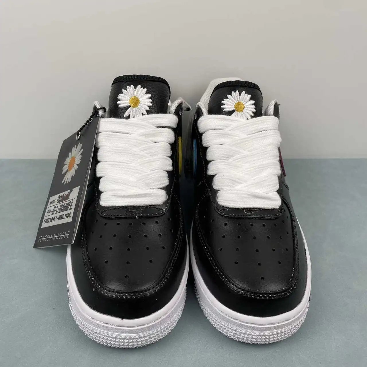 Nike Air Force 1 AQ3692-004 thumbnail 3