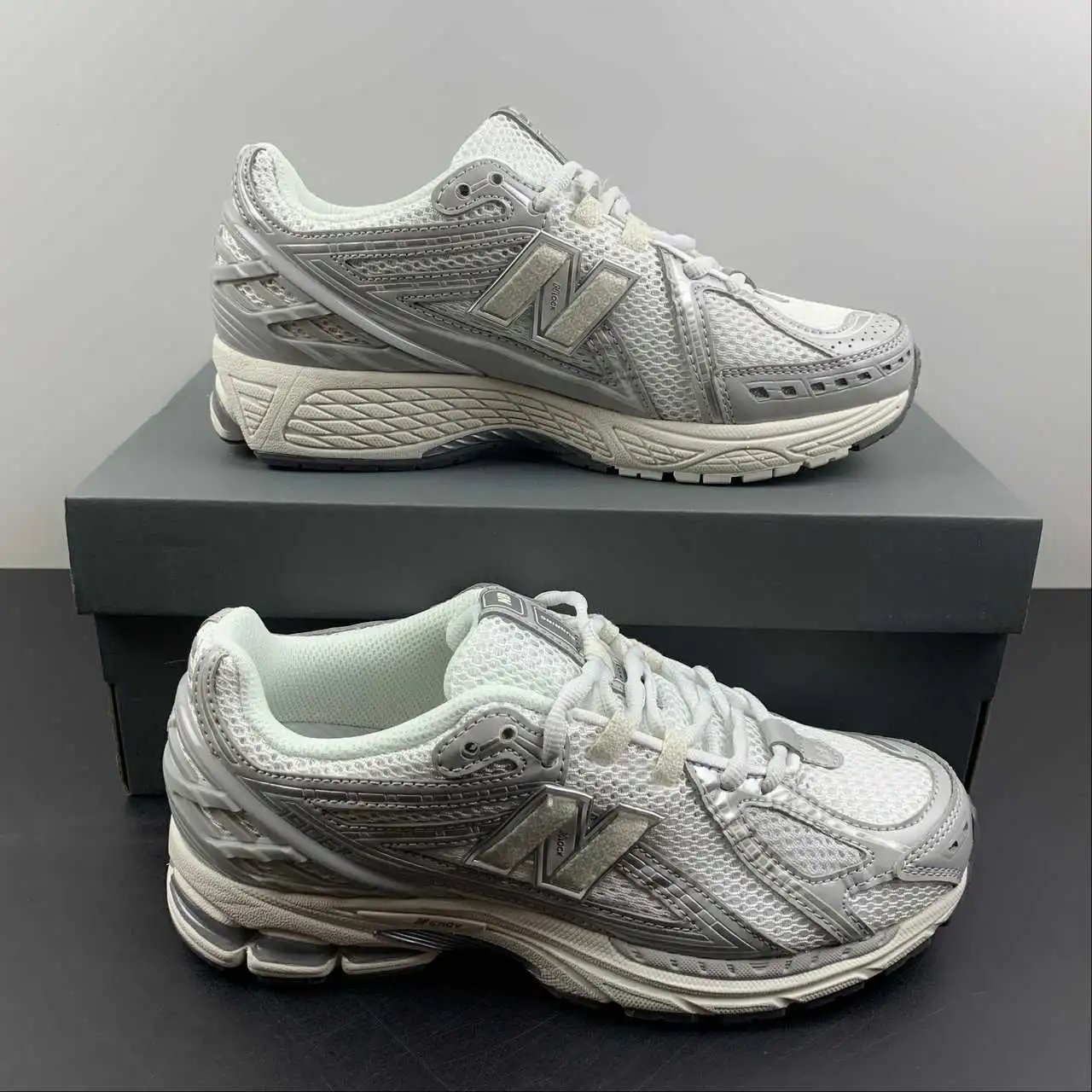 New Balance 1906 M1906RJM