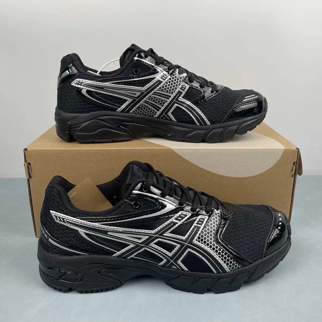 Asics GEL-DS TRAINER 14 1203A608-001