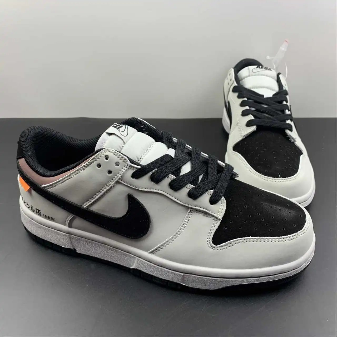 Nike Dunk Low DD1391-107 thumbnail 2