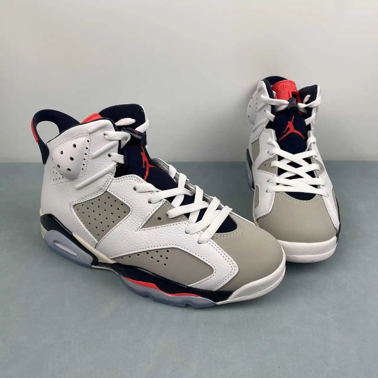 Air Jordan 6 OG** thumbnail 2
