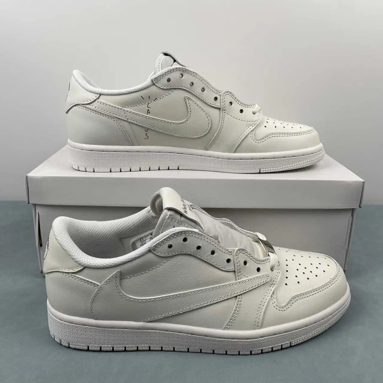 Air Jordan 1 Low TD1228-111