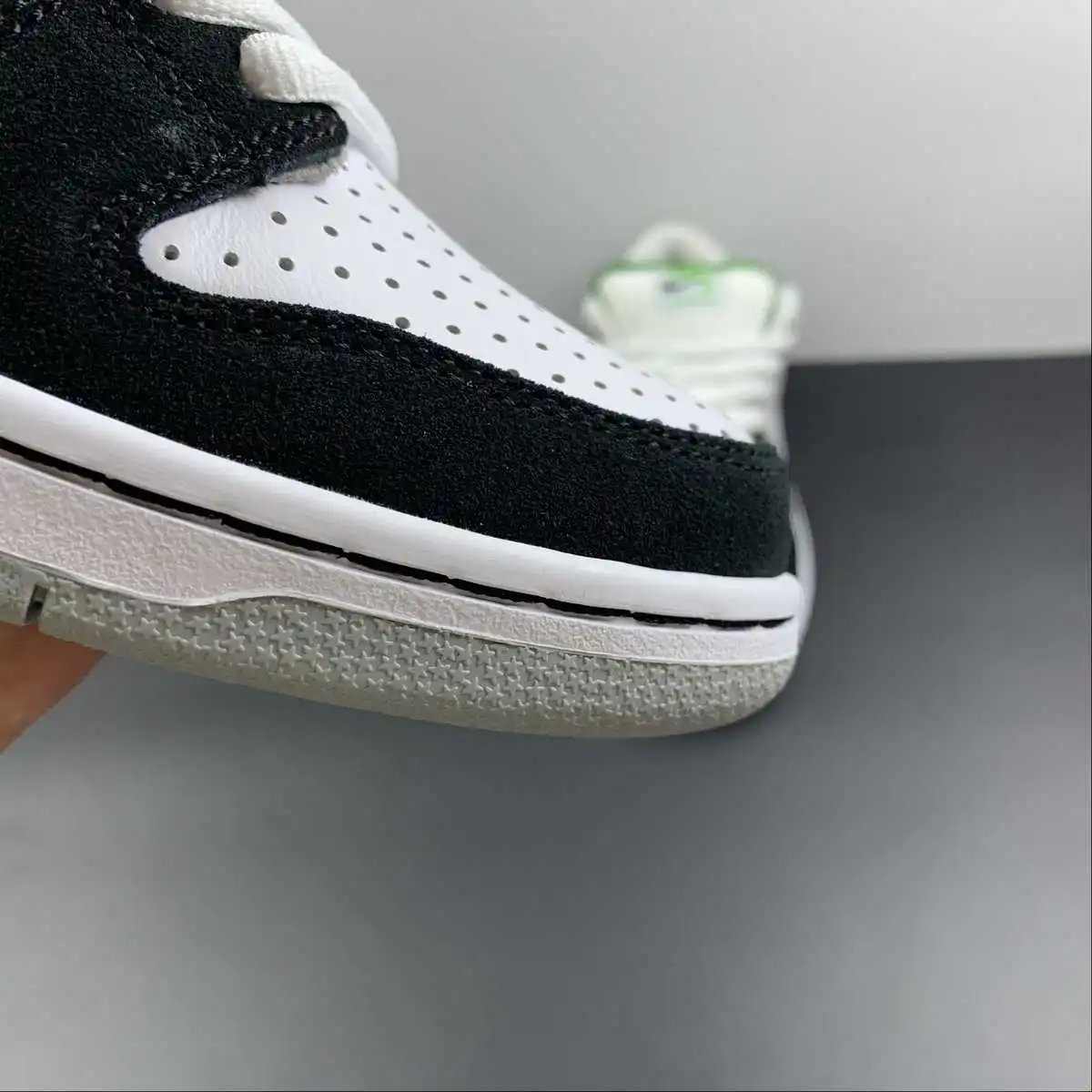 Nike Dunk Low BQ6817-011 7