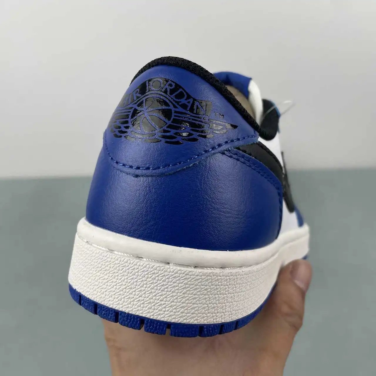 Air Jordan 1 Low CZ0790-140 8