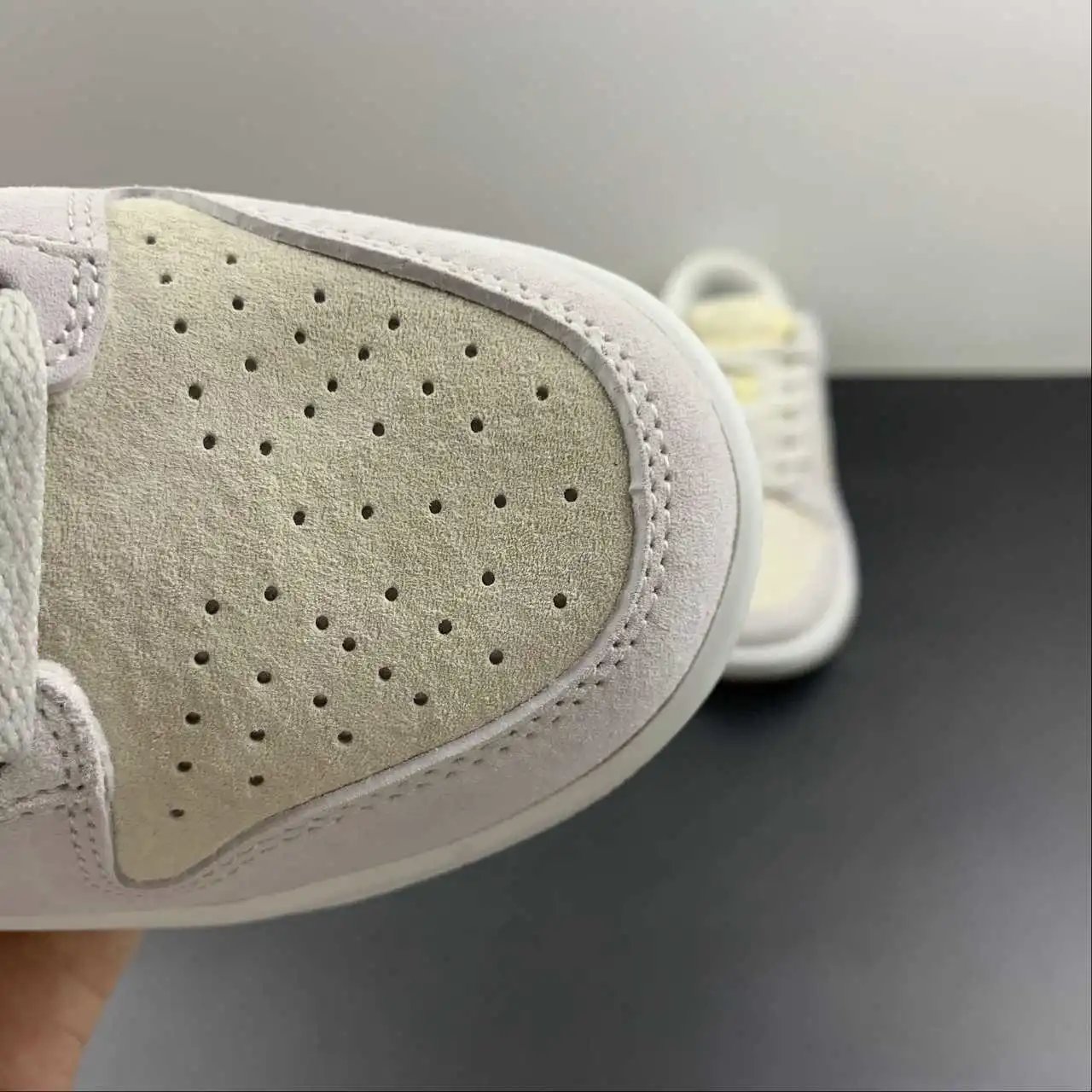 Nike Dunk Low DD8338-001 8