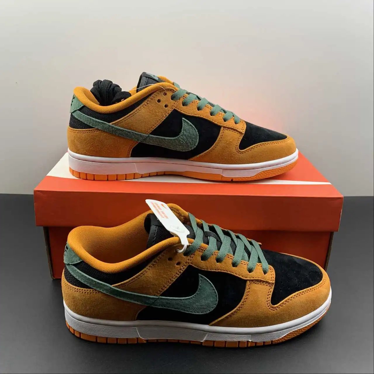 Nike Dunk Low DA1469-001