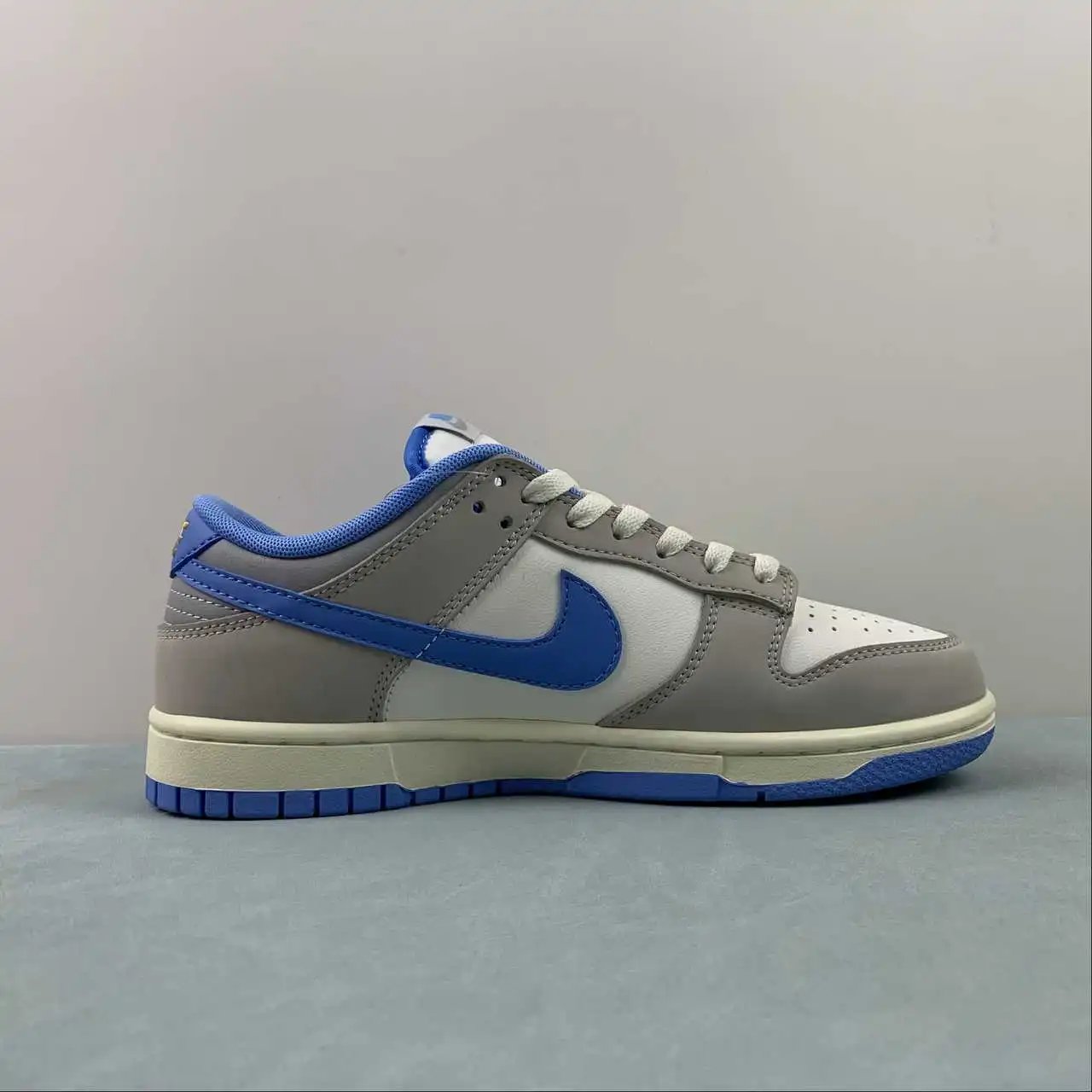 Nike Dunk Low FN7488-133 5
