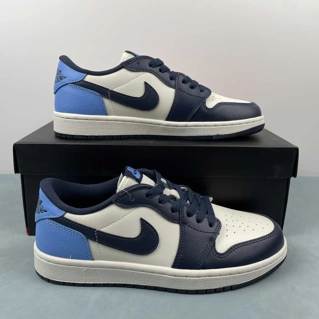 Air Jordan 1 Low CZ0790-400