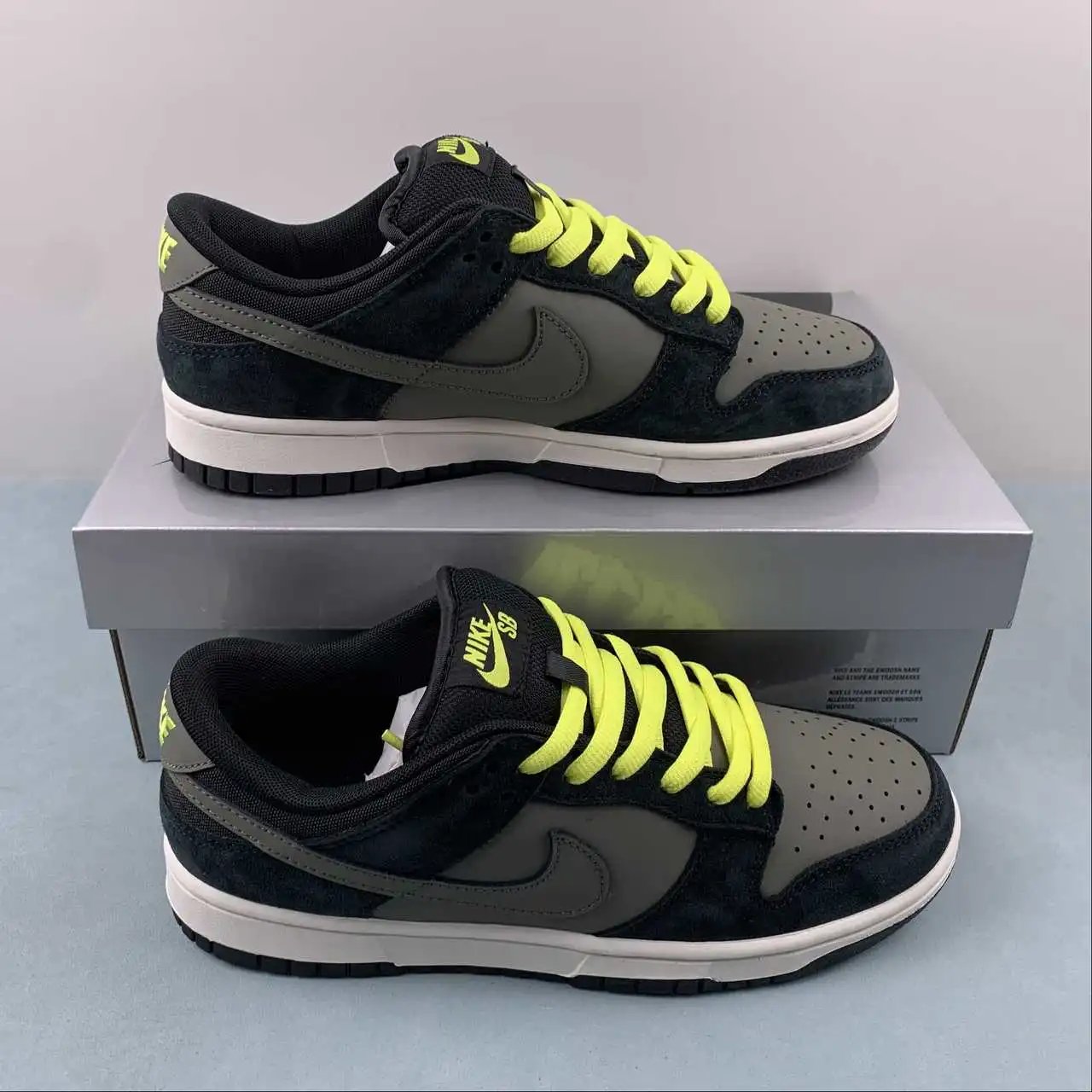 Nike Dunk Low 504750-078