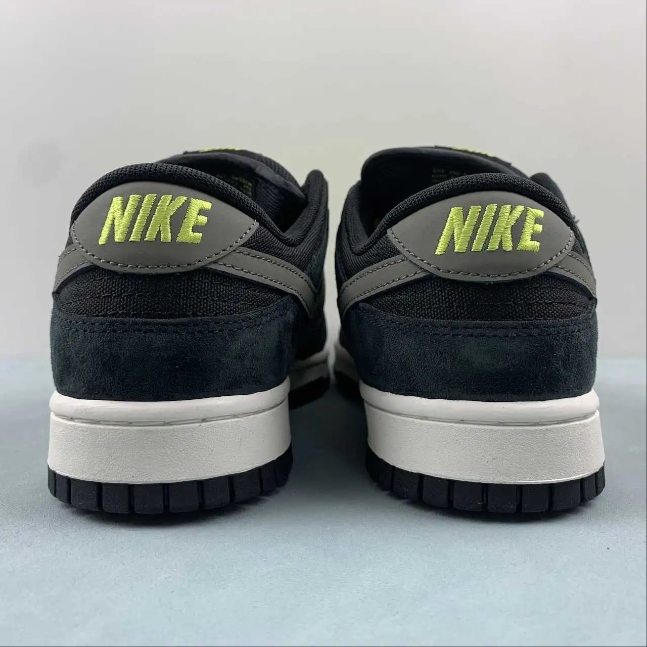 Nike Dunk Low 504750-078 11