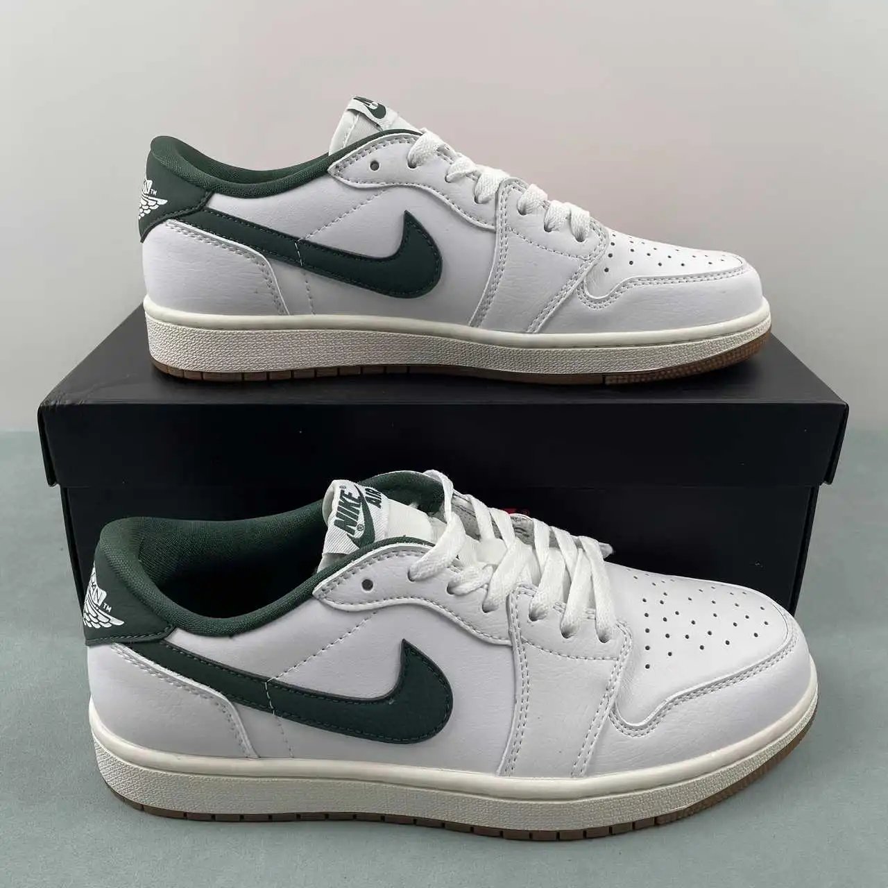 Air Jordan 1 Low CZ0775-133