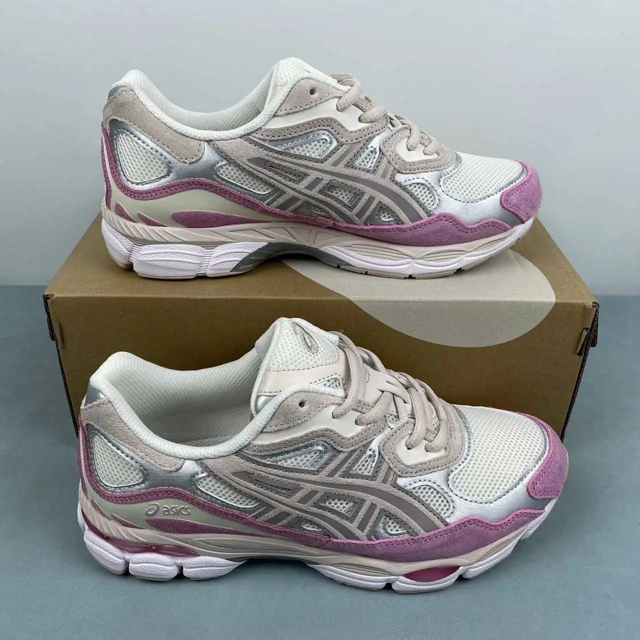 Asics CEL-NYC 1201A383-104