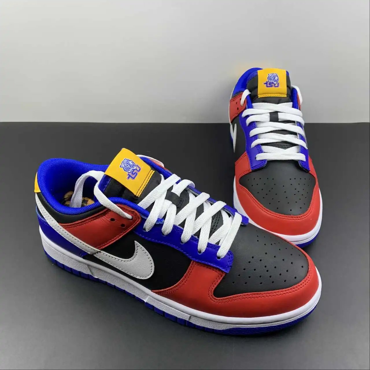 Nike Dunk Low DR6190-100 thumbnail 2