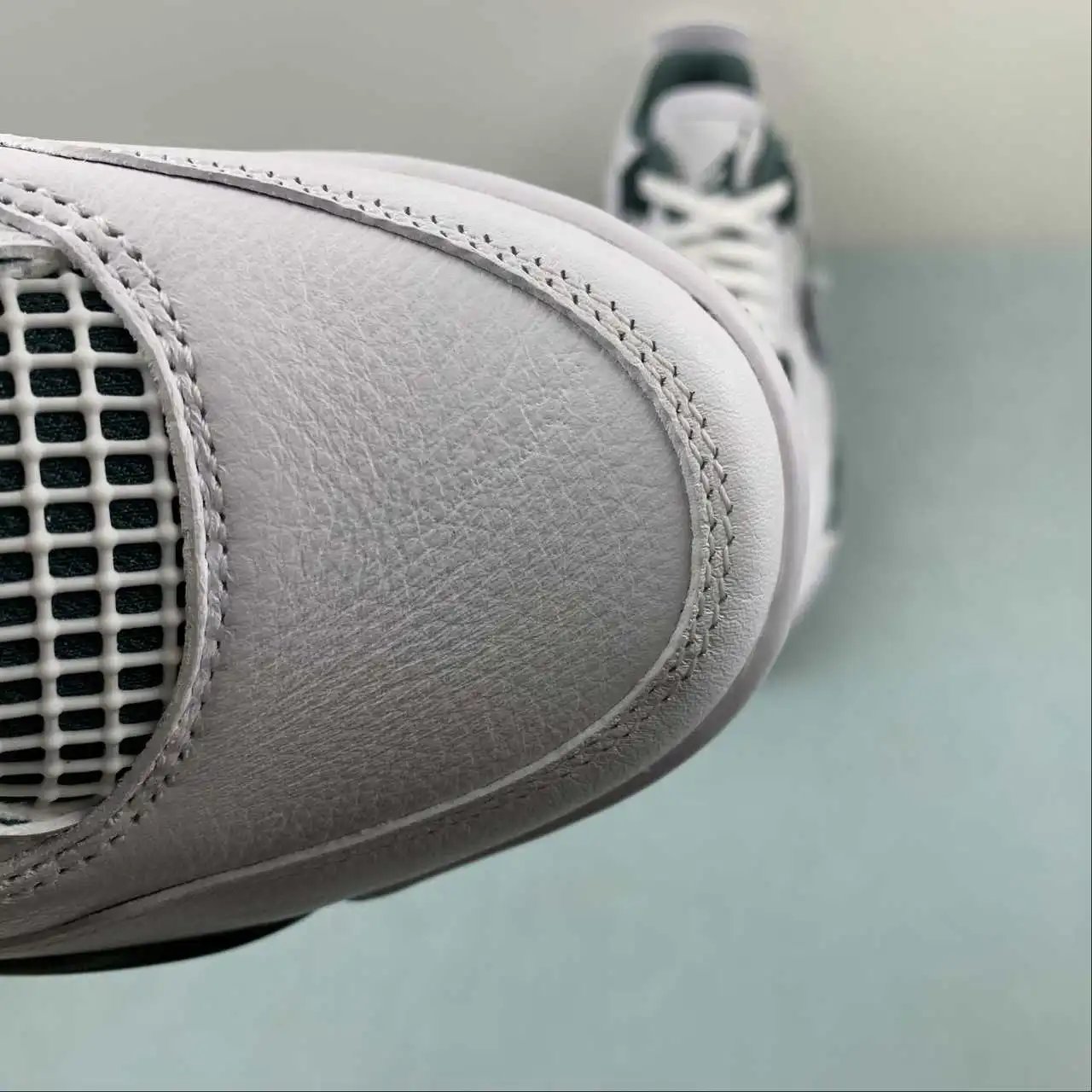 Air Jordan 4 FQ8138-103 8
