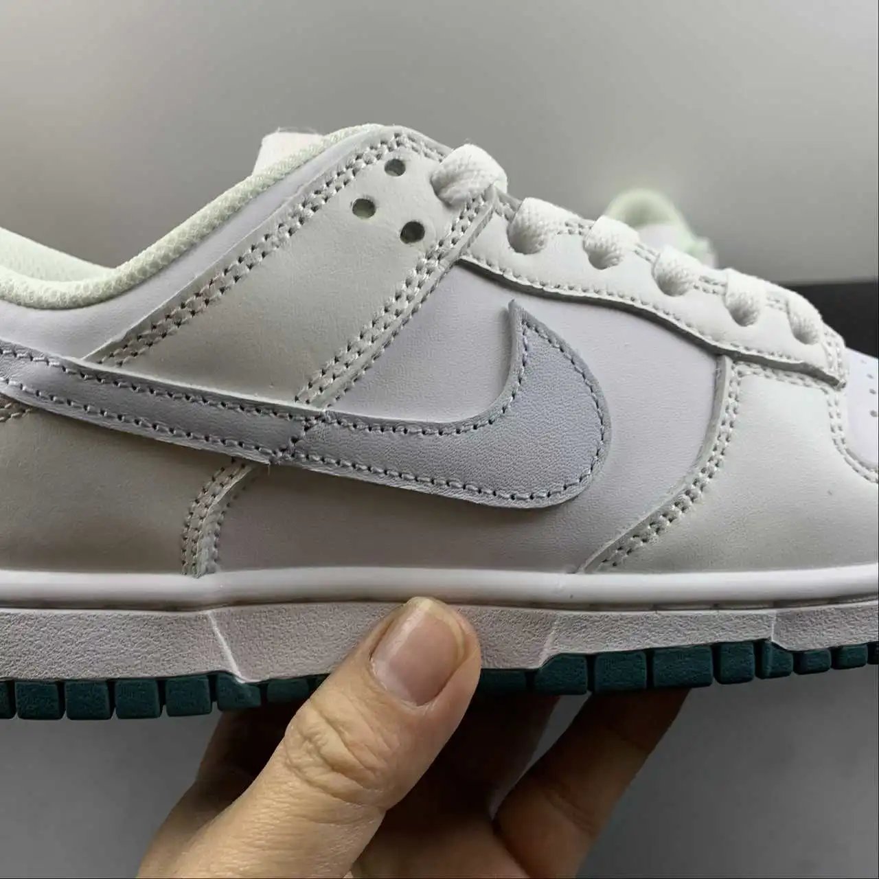 Nike Dunk Low FD9911-101 6