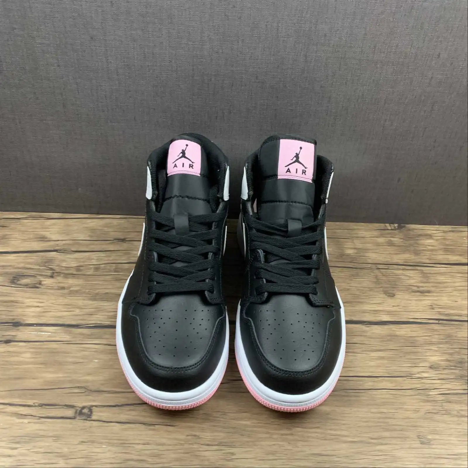 AJ1 Mid Black Pink – DH3227-106 thumbnail 3