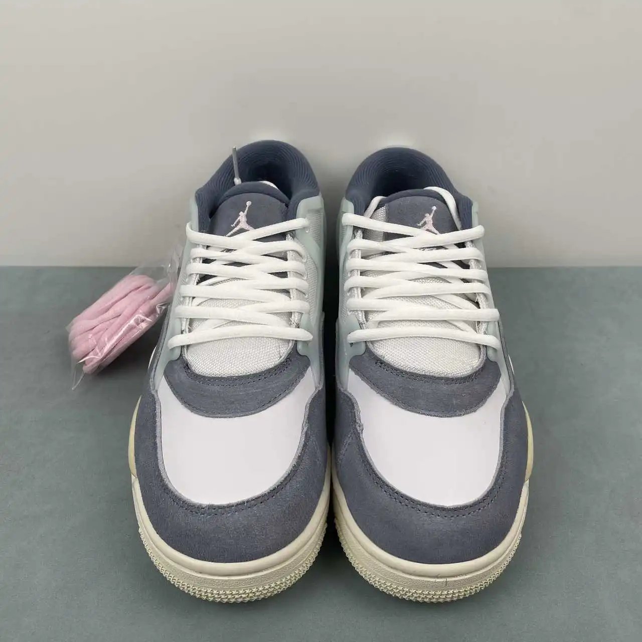 Air Jordan 4 FQ7939-101 thumbnail 4