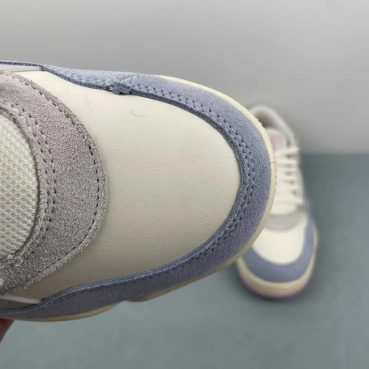 Air Jordan 4 IB4466-025 7