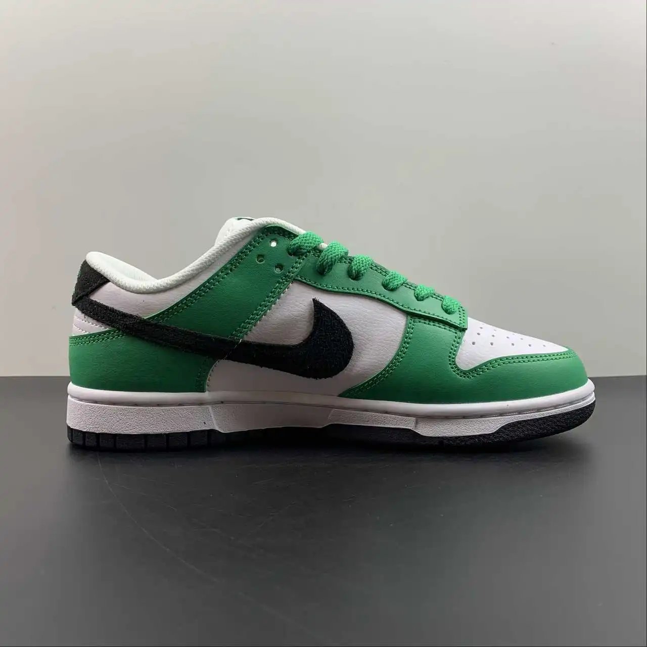 Nike Dunk Low FN3612-300 5