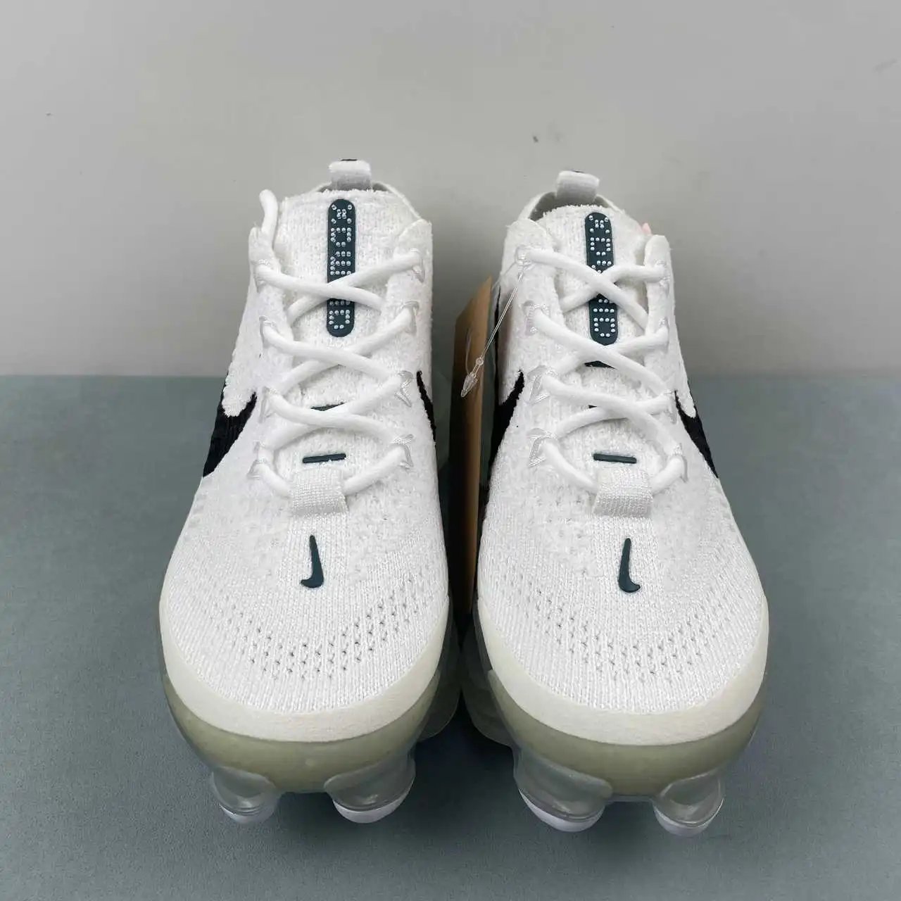 Nike Air Max Scorpion FK DJ4701-100 thumbnail 3