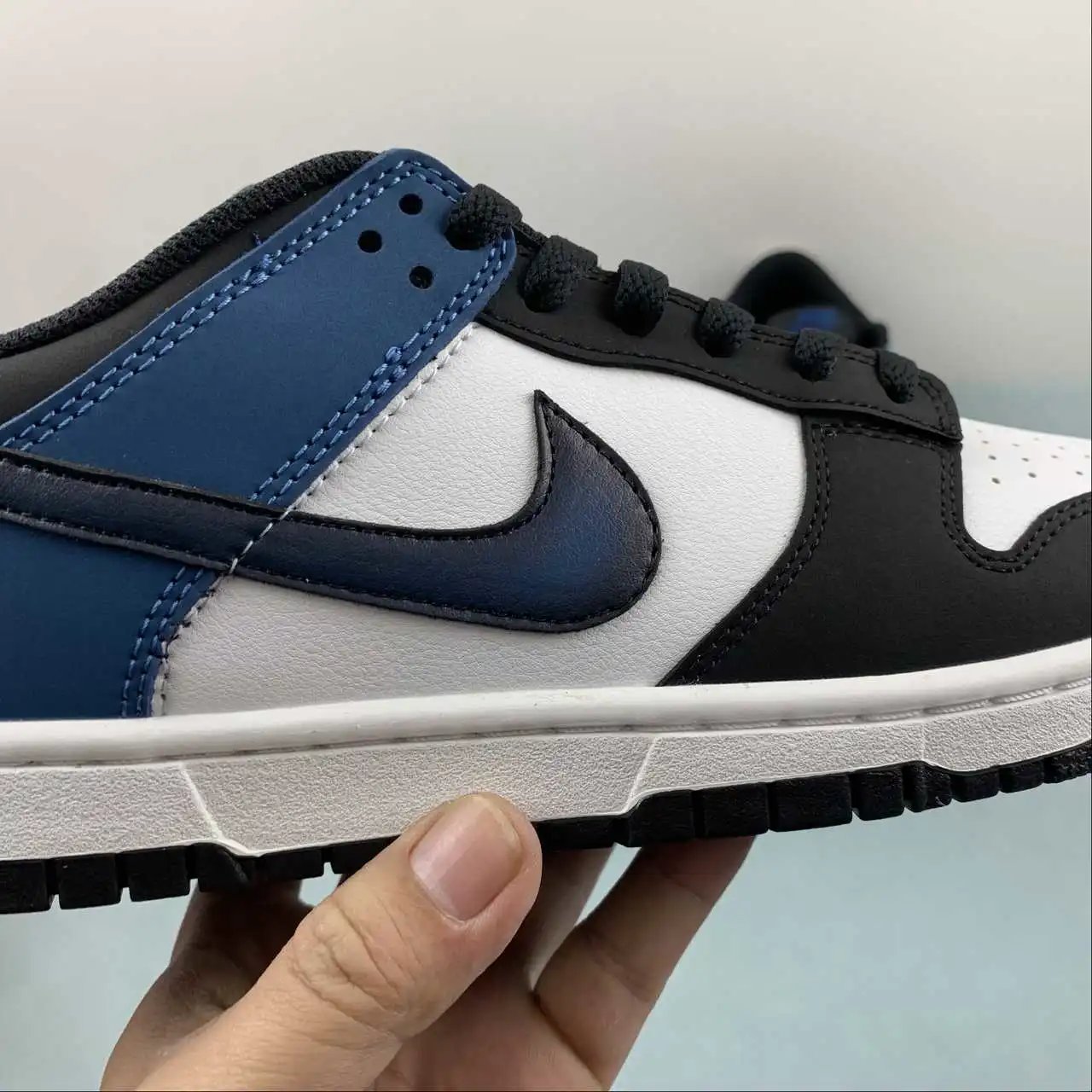 Nike Dunk Low FD6923-100 6
