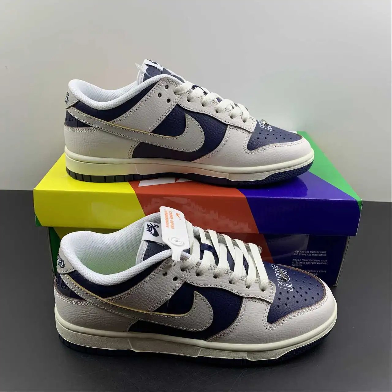 Nike Dunk Low FD8775-100
