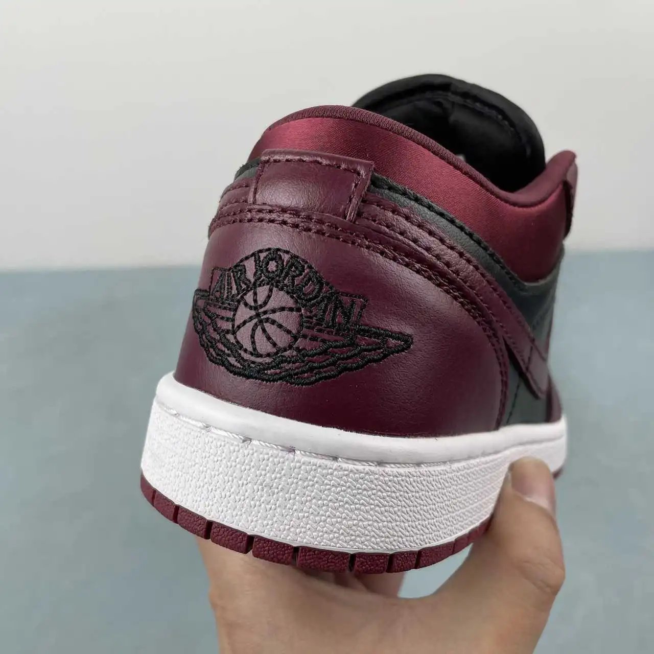 Air Jordan 1 Low DB6491-600 8
