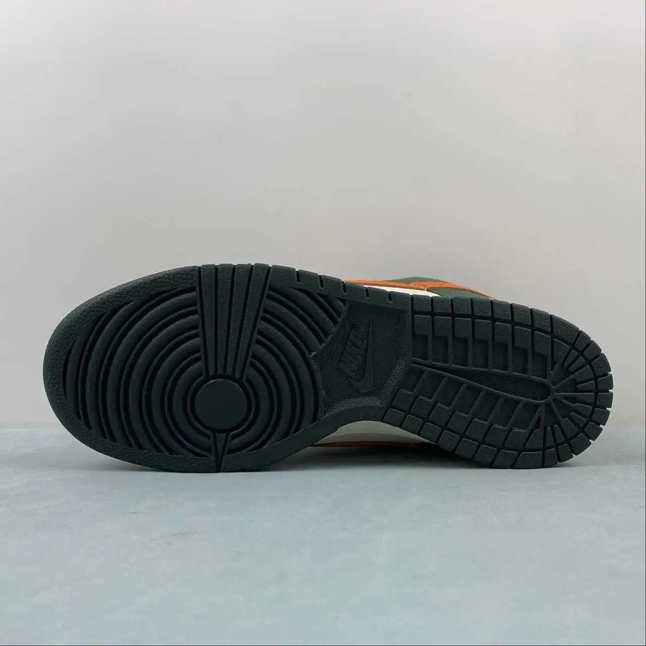Nike Dunk Low 3004292-185 12