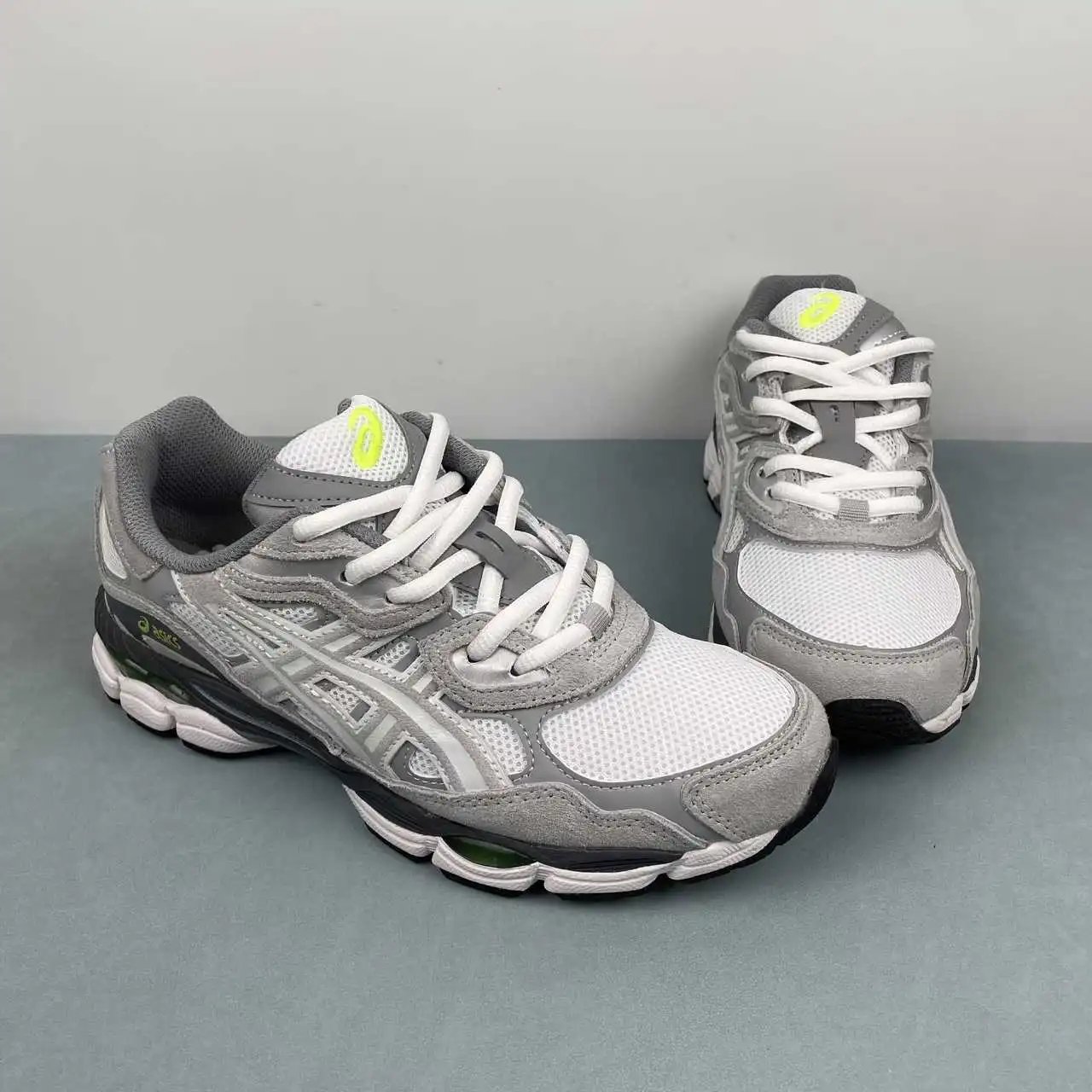 Asics CEL-NYC 1203A383-109 thumbnail 2