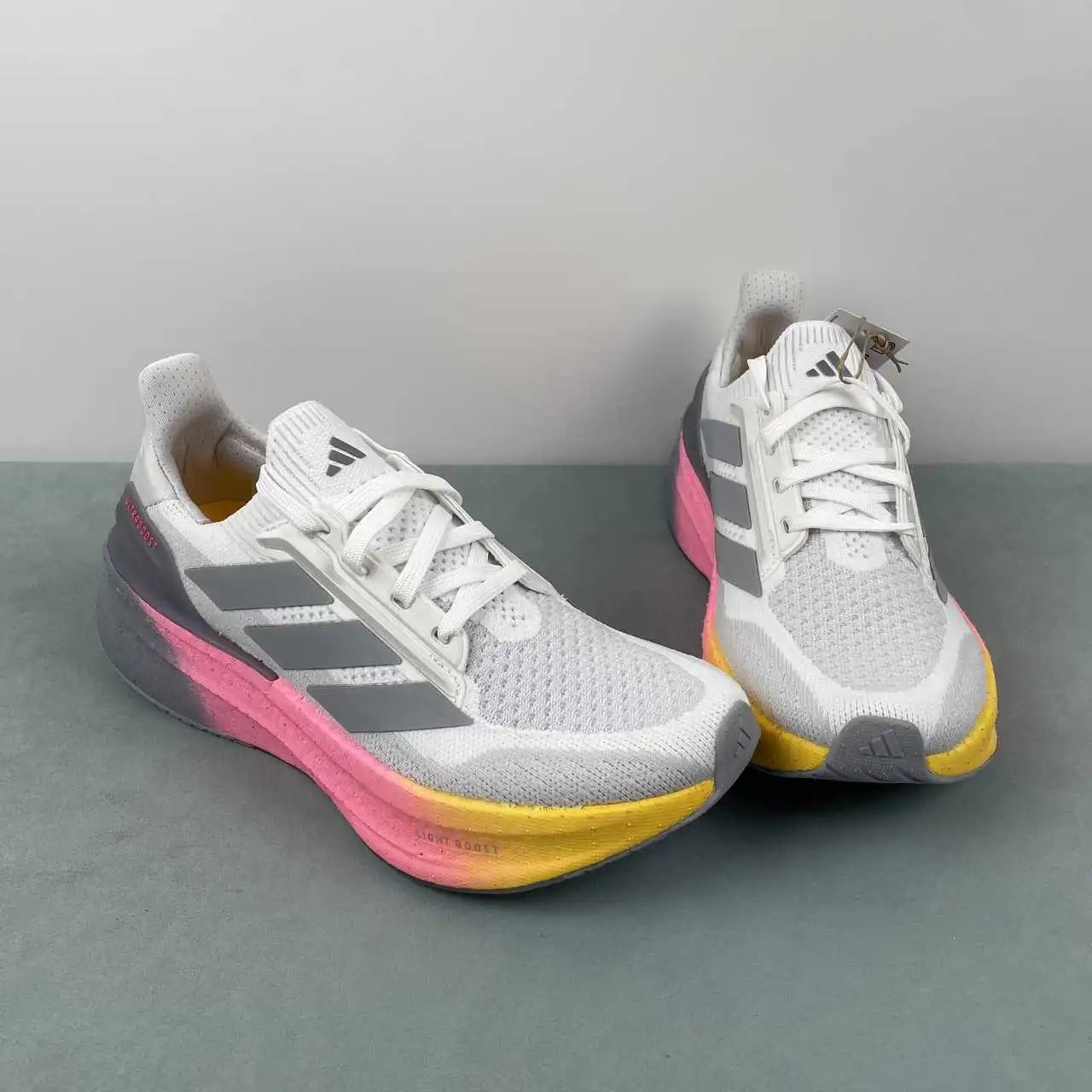 Adidas Ultra Boost 5X UB IH0636 thumbnail 2