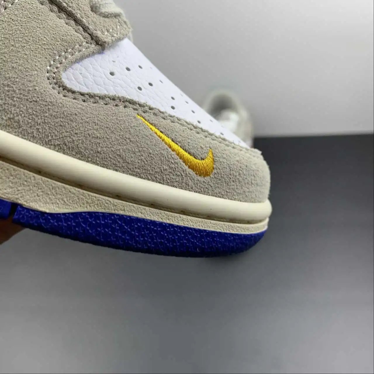 Nike Dunk Low DV3497-001 7