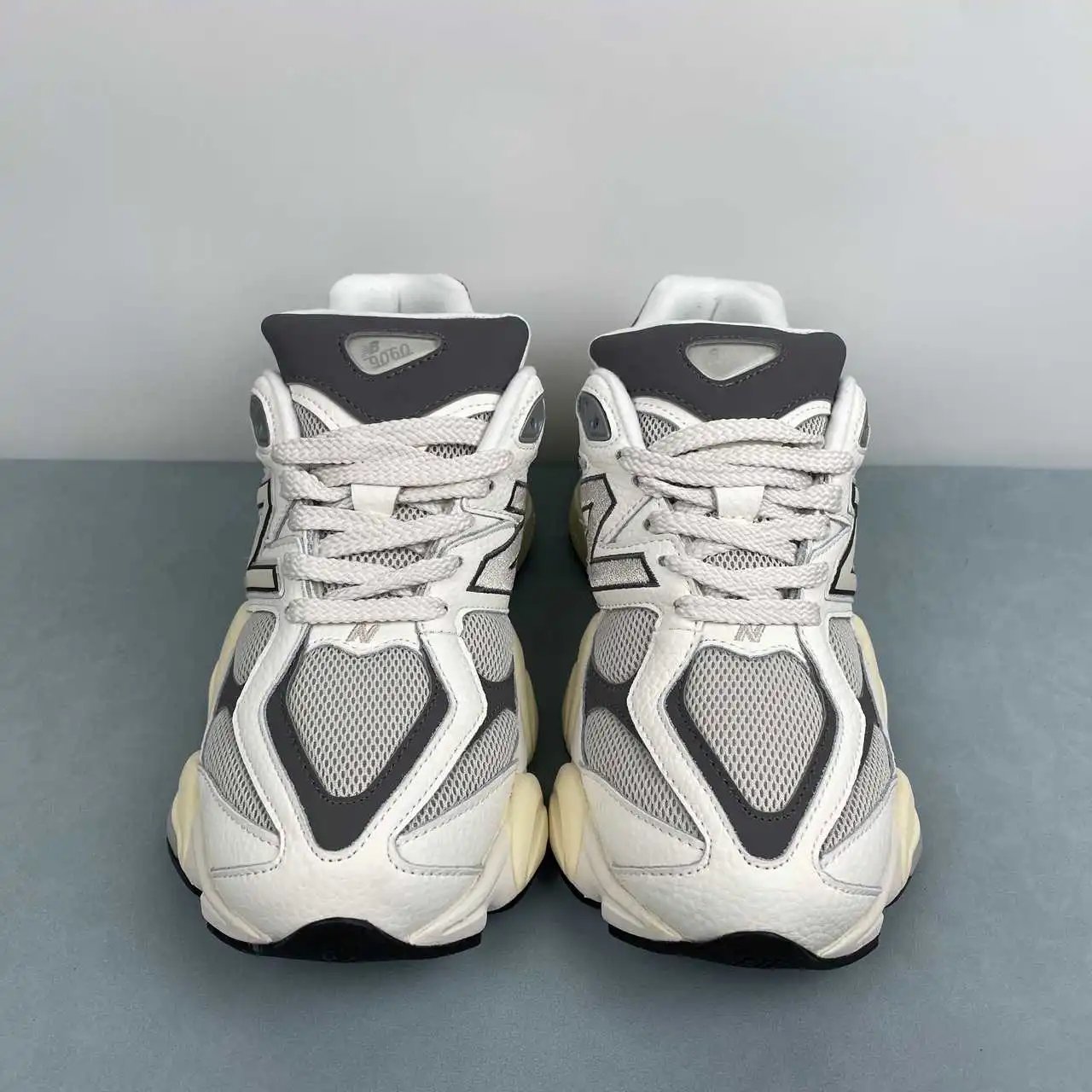 New Balance 9060 U9060AGA thumbnail 3