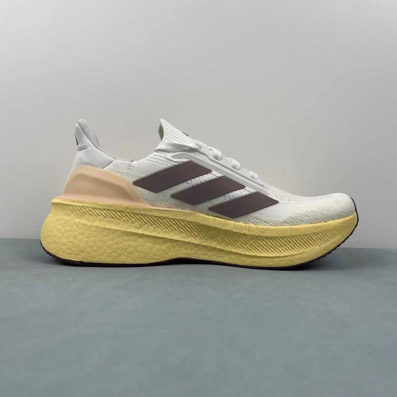 Adidas Ultra Boost 5X UB IH0685 thumbnail 4