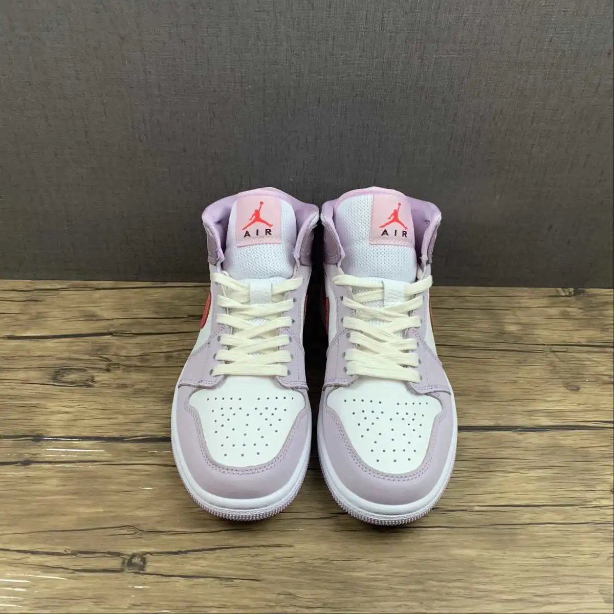 AJ1 Mid Pink Purple Cherry Blossom – DR0174-500 thumbnail 3