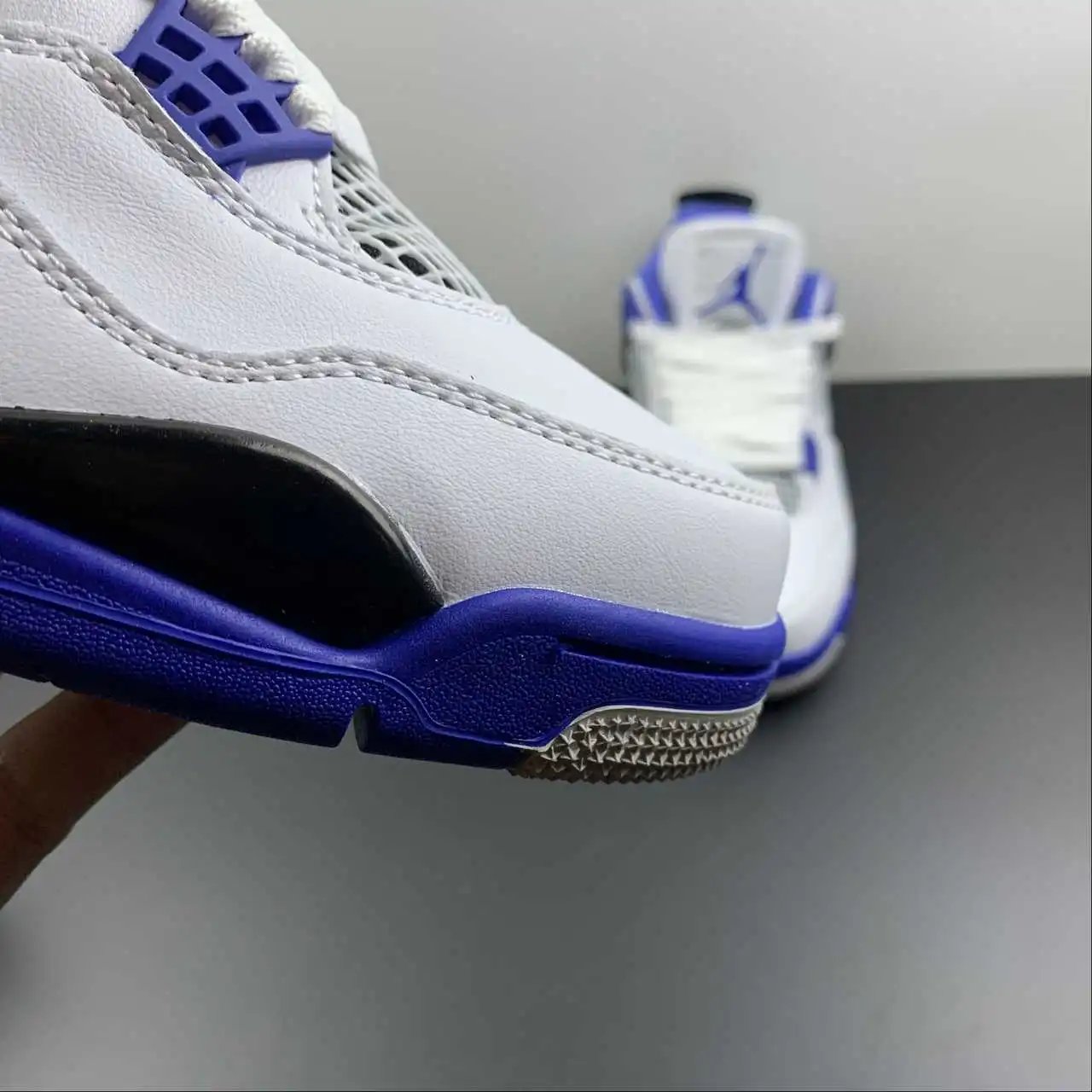 Air Jordan 4 308497-117 7