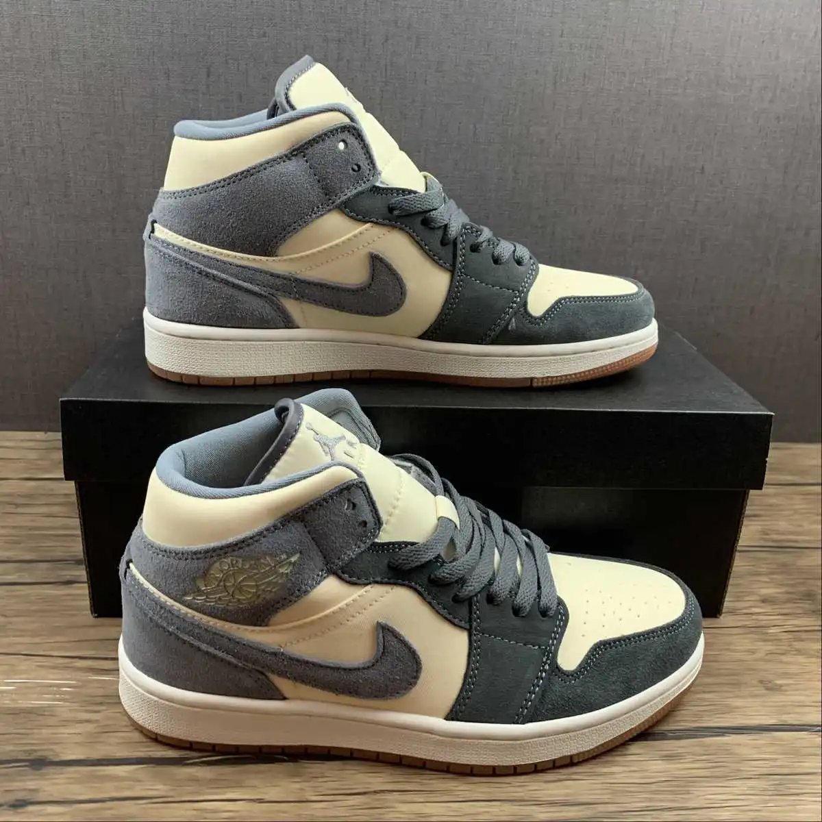 AJ1 Mid Off-White Grey – DN4281-100